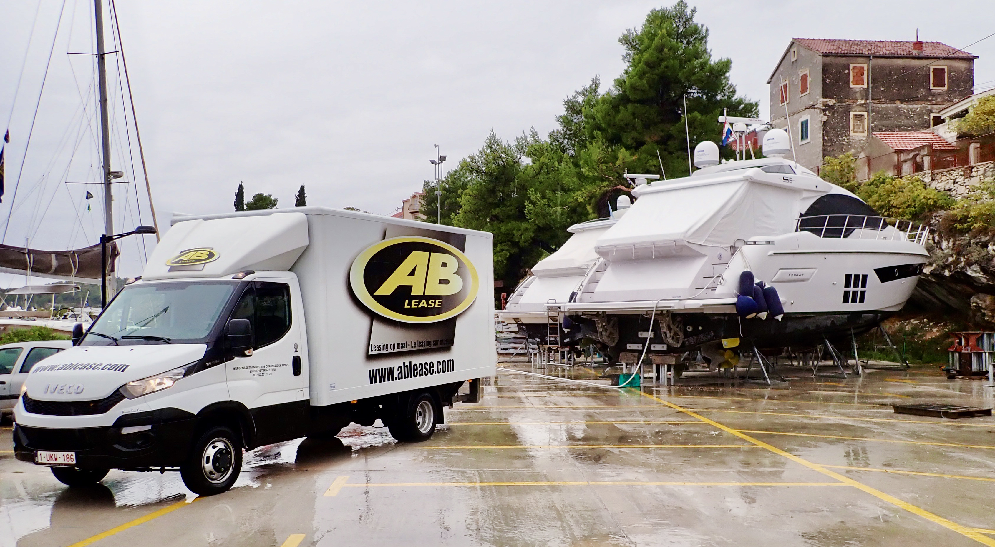AB Lease camion in Kroatië voor persoonlijk toezicht op de jachten
